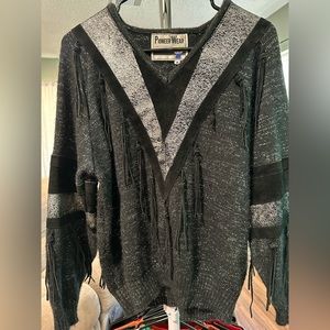 Pioneer Wear Women’s Vintage Sweater